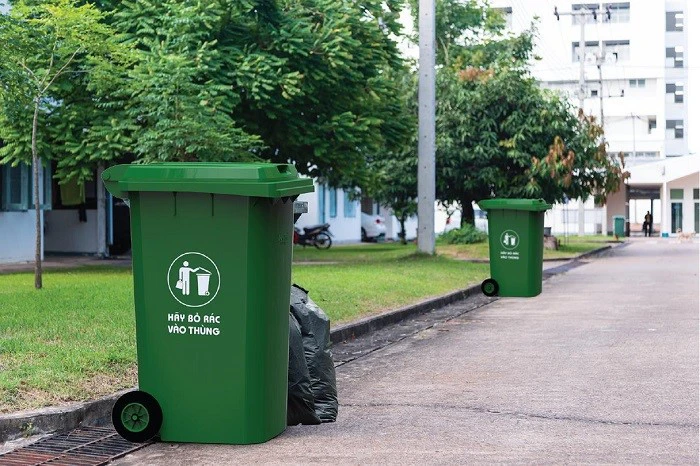 Các loại thùng rác công cộng được ưa chuộng hiện nay