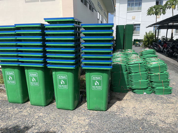 Cung cấp 4.796 thùng phân loại rác, xe gom rác, thùng rác công cộng huyện cao lãnh, Đồng Tháp
