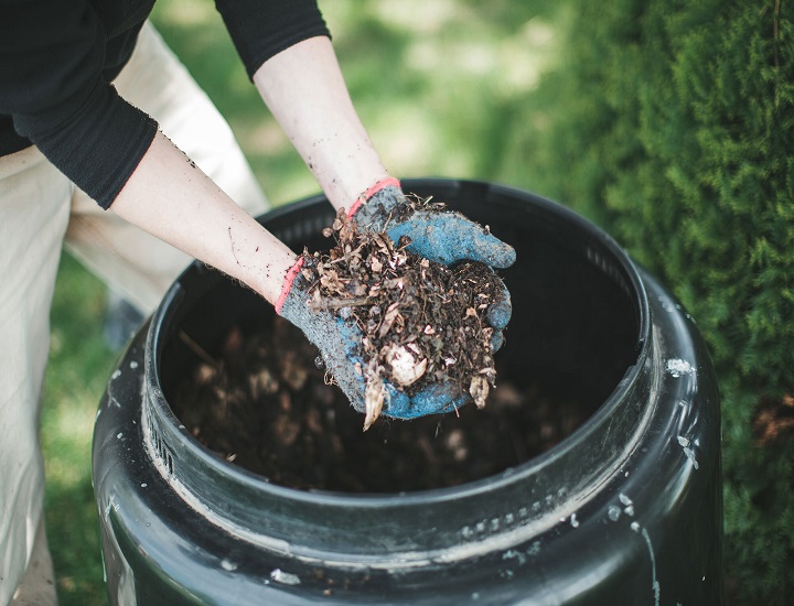 Thùng ủ phân compost thân thiện với môi trường