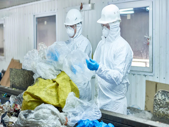 Các ngành công nghiệp cần lưu ý gì khi phát sinh chất thải nguy hại?