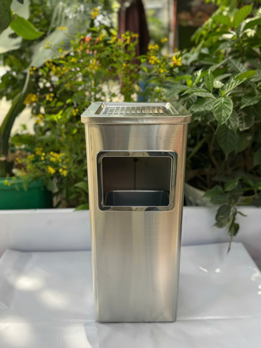 THÙNG RÁC INOX CÓ GẠT TÀN VUÔNG 20 LÍT