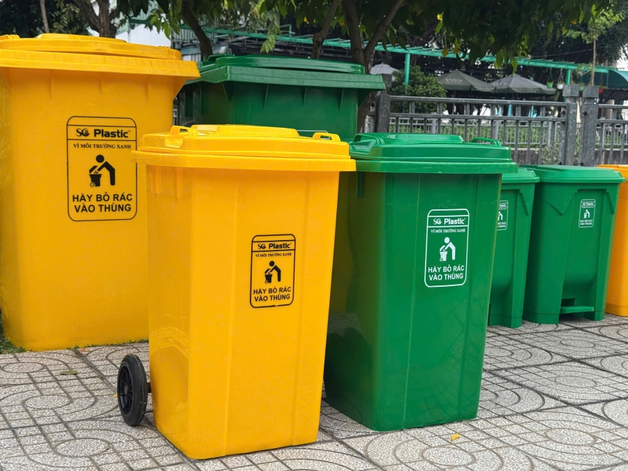 Thùng Rác Y Tế 100 lít