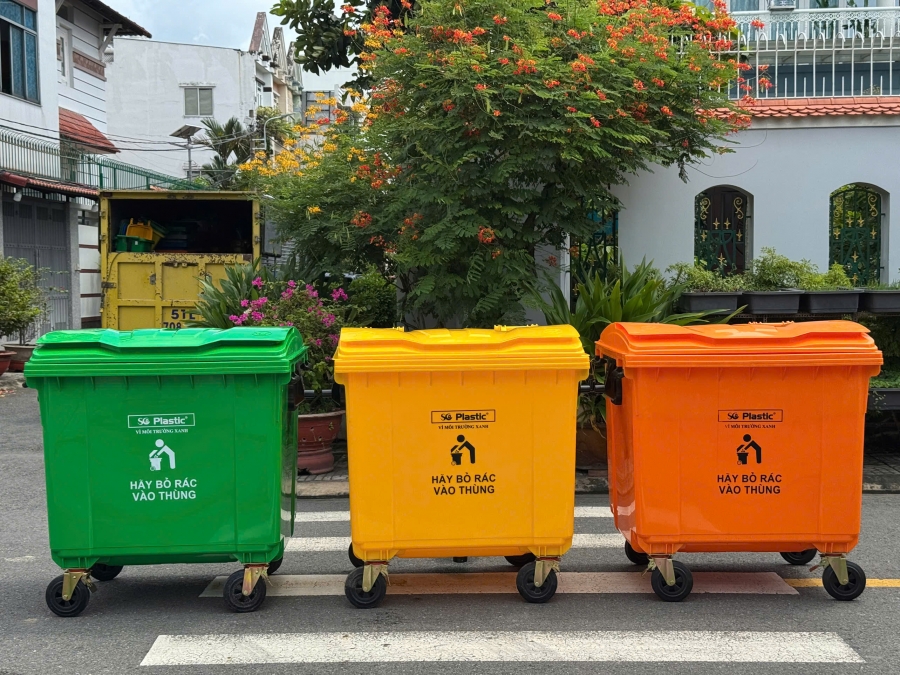 Thùng rác nhựa 1100 lít