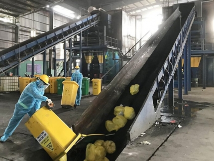 Xử lý chất thải nguy hại bằng công nghệ gì