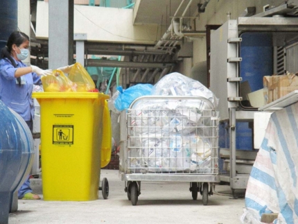 Các ngành công nghiệp cần lưu ý gì khi phát sinh chất thải nguy hại?