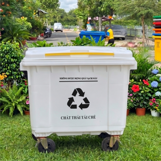 Thùng Rác Y Tế 660 Lít